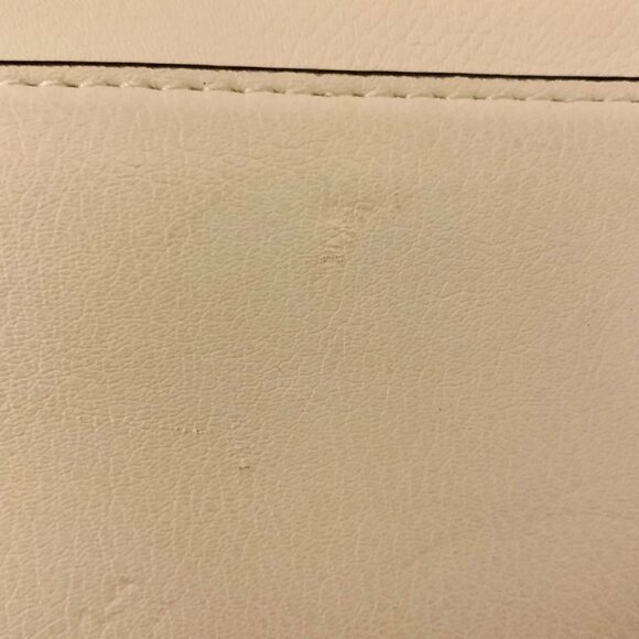 Steve Madden Cream Satchel Bag Handbag Tassel Accent Black Gold Details - Picture 10 of 15